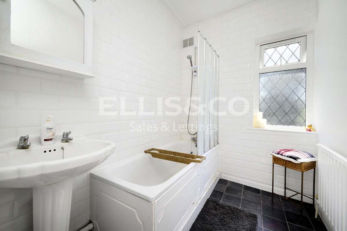 Mill Hill, London
