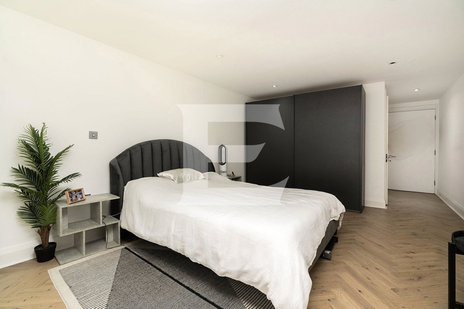 Mill Hill, London
