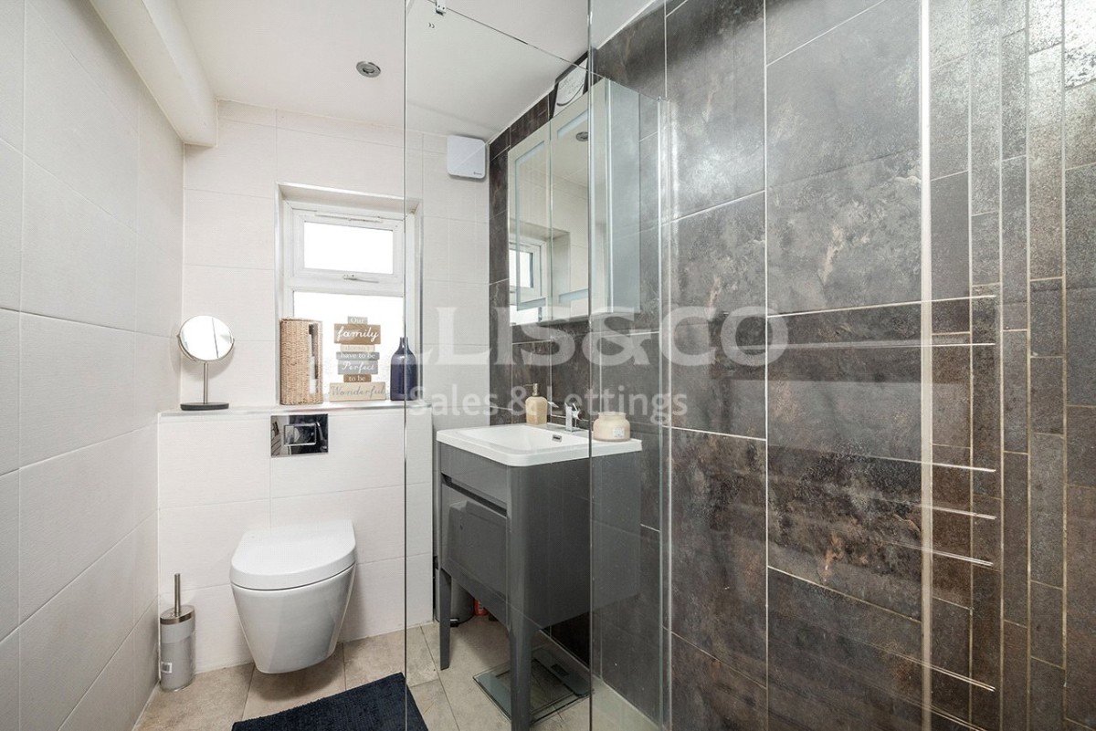Mill Hill, London