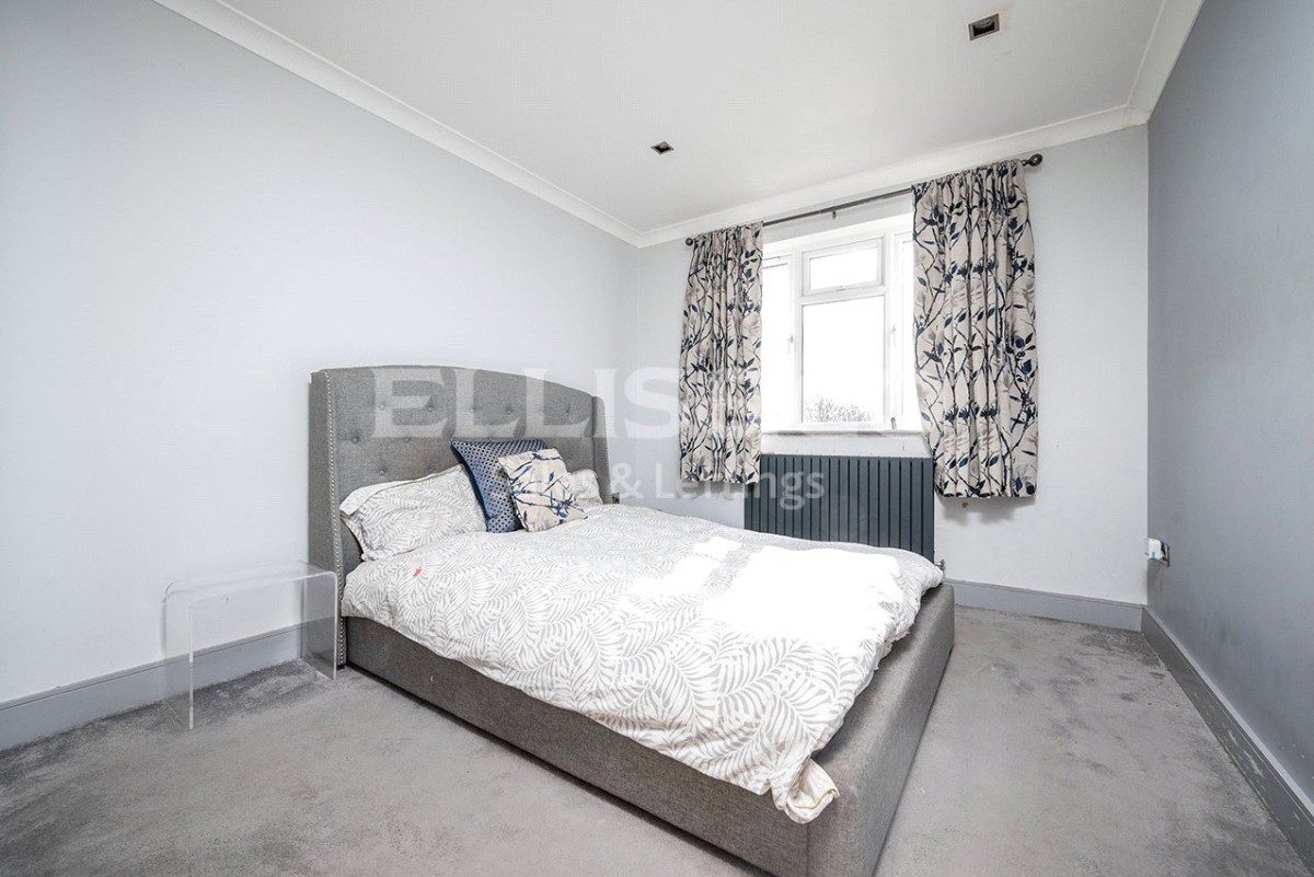 Mill Hill, London