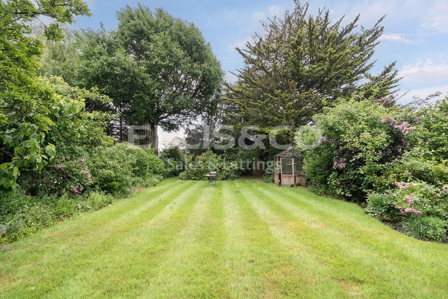 Mill Hill, London