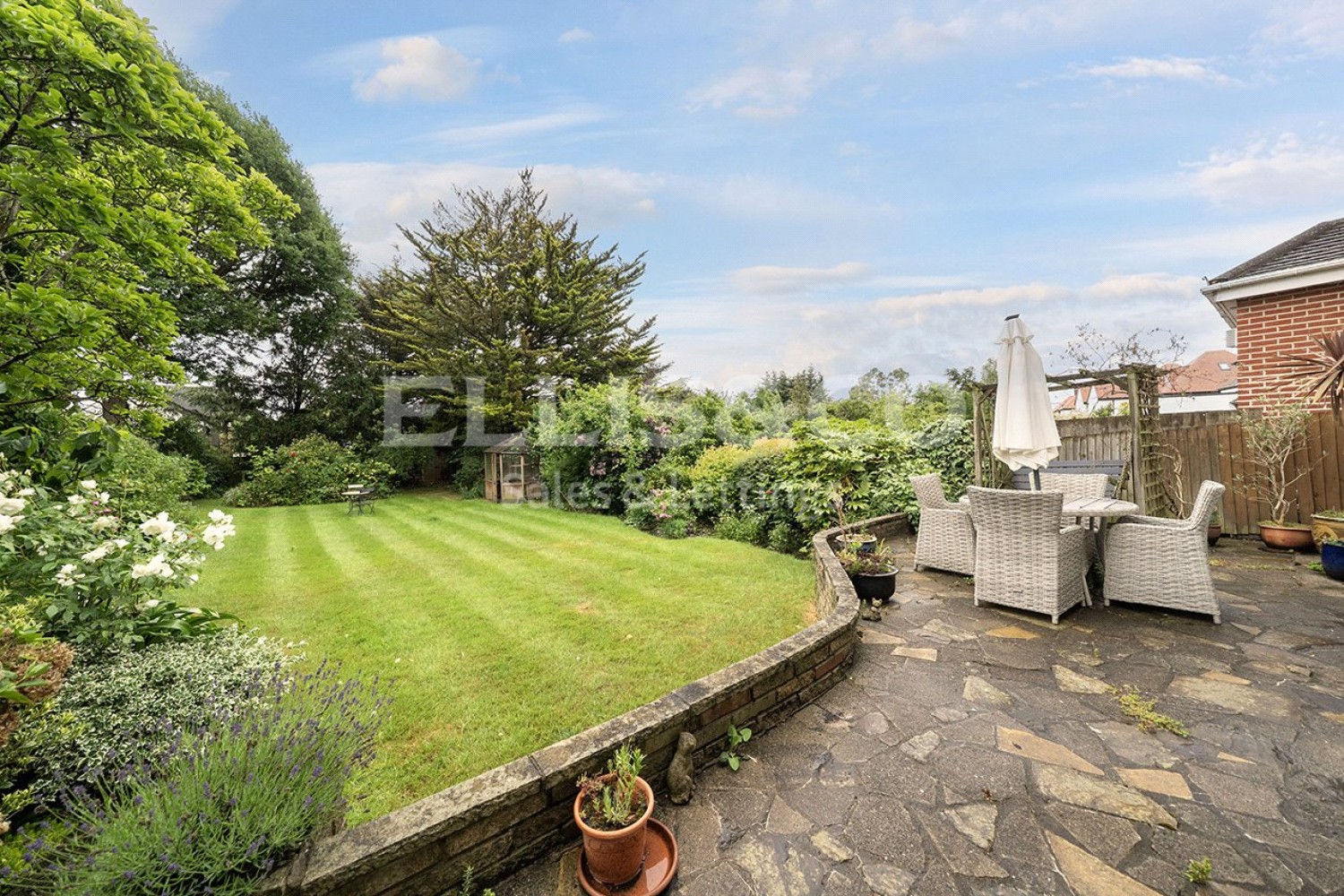 Mill Hill, London