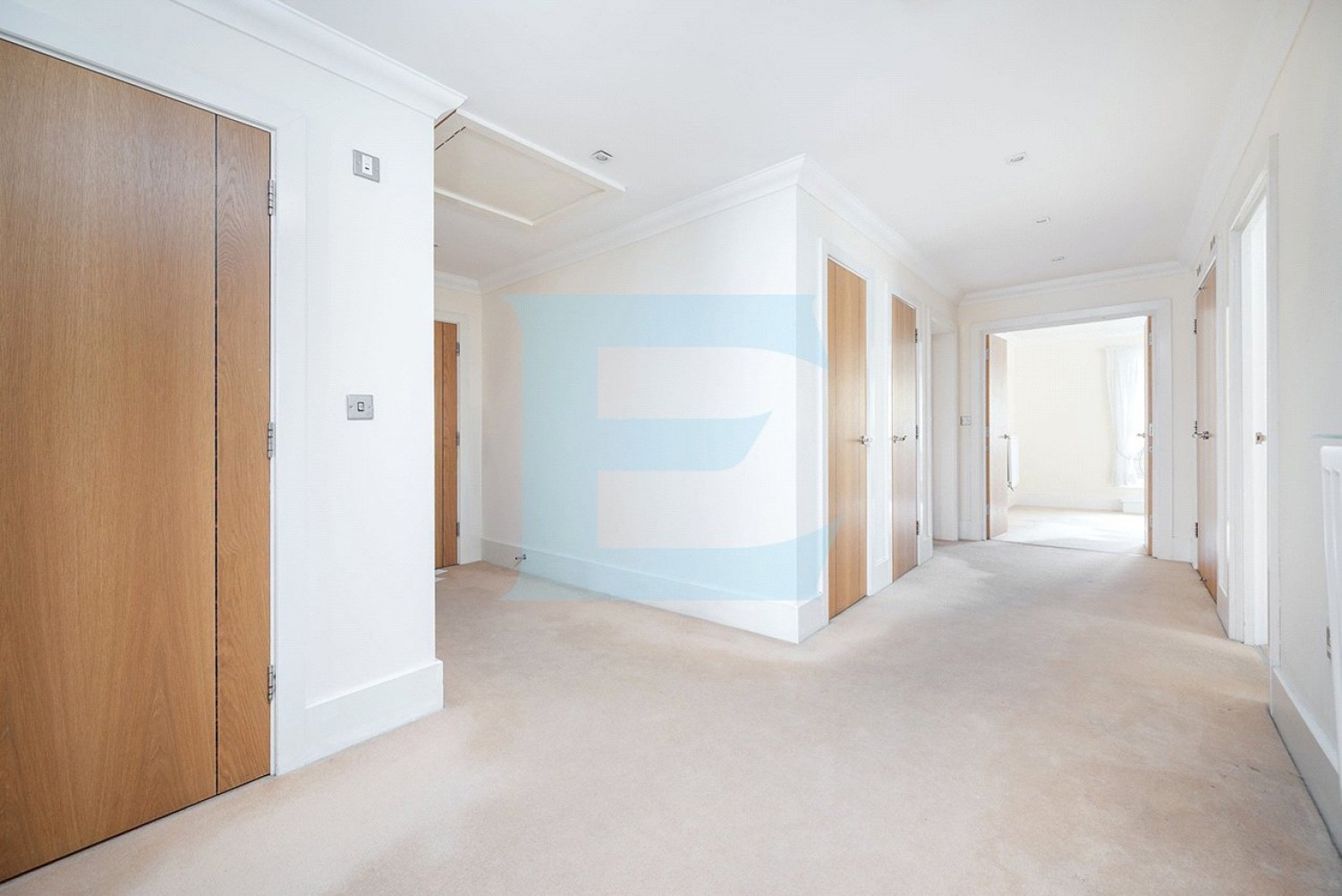 St. Vincents Lane, Mill Hill, London