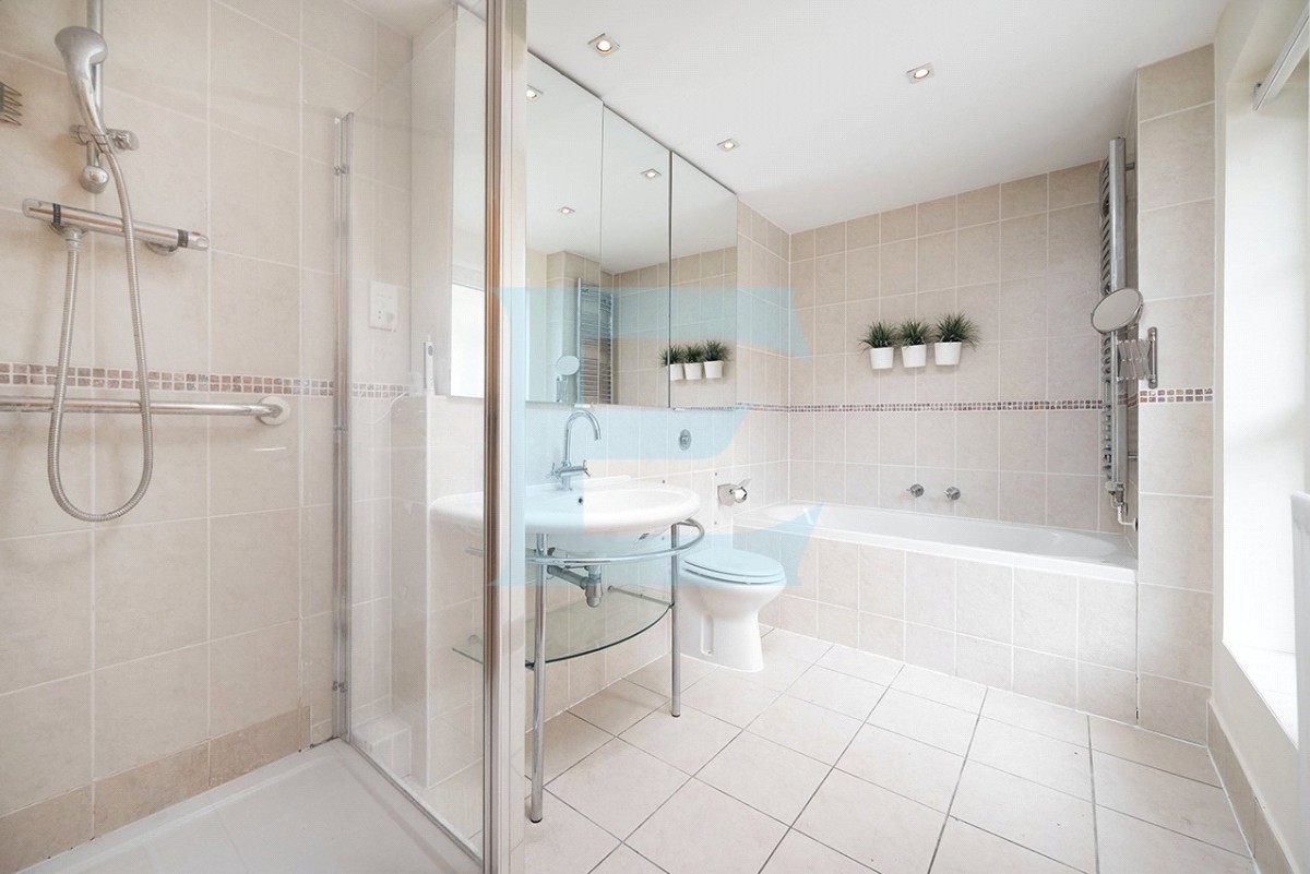 St. Vincents Lane, Mill Hill, London