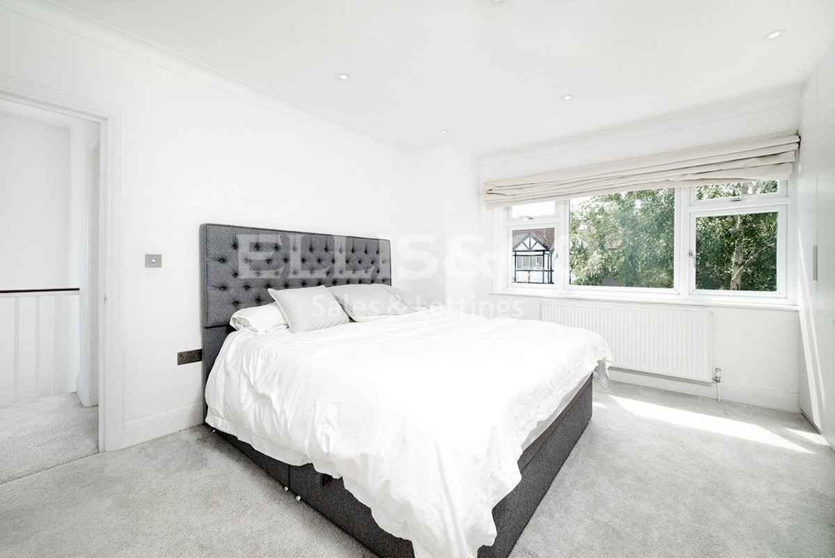 Mill Hill, London