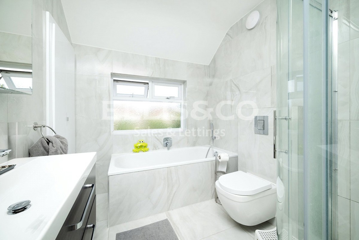 Mill Hill, London