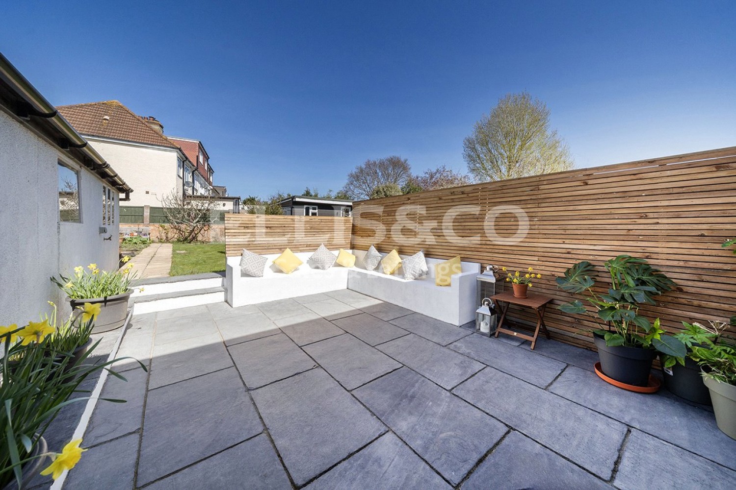 Mill Hill, London