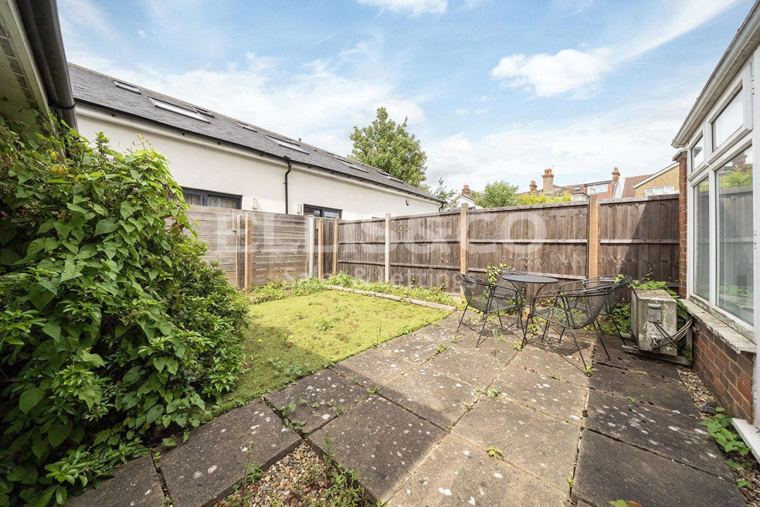 Mill Hill, London