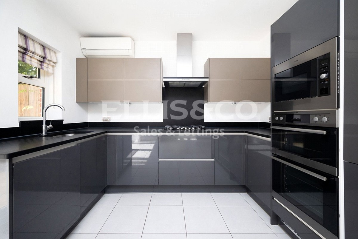 Mill Hill, London