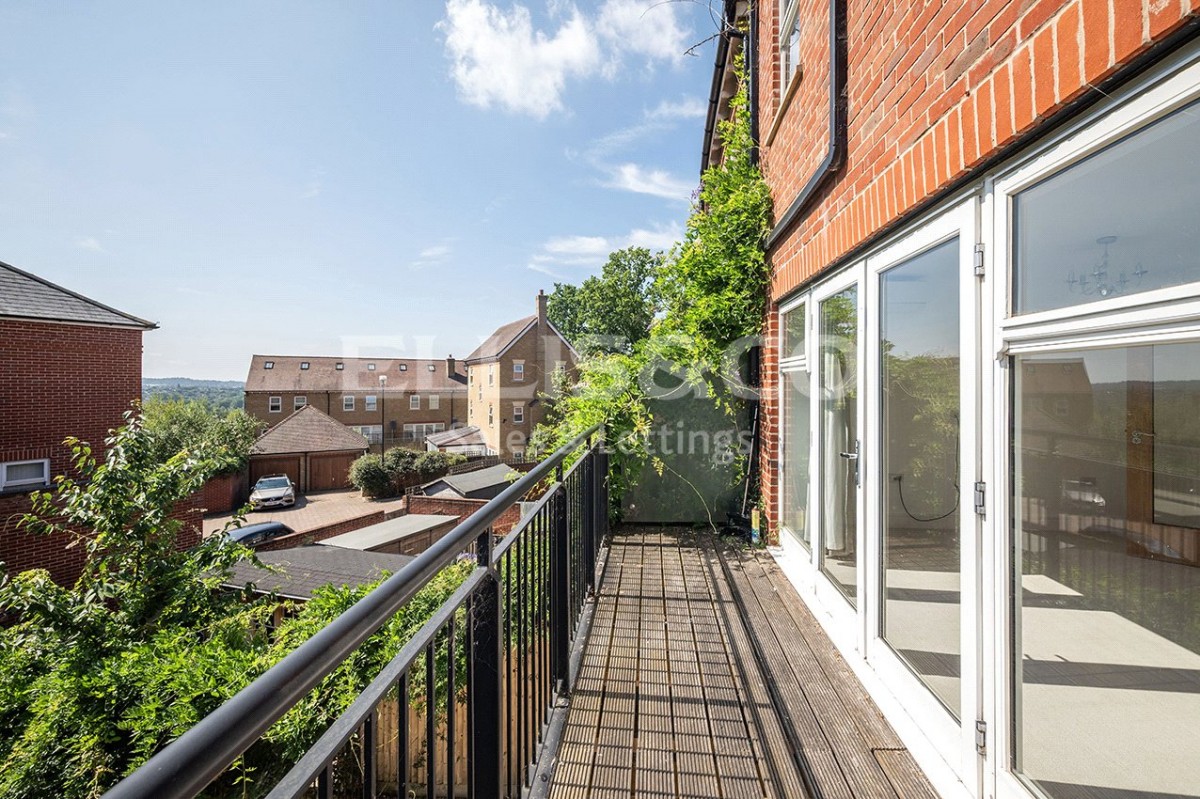 Mill Hill, London