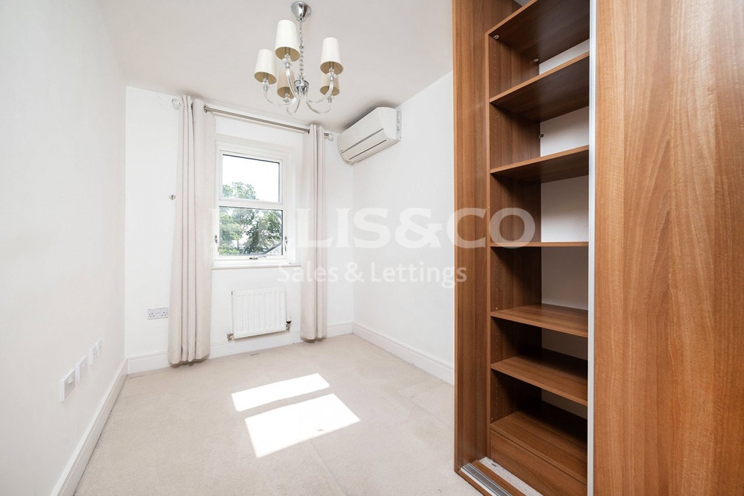 Mill Hill, London