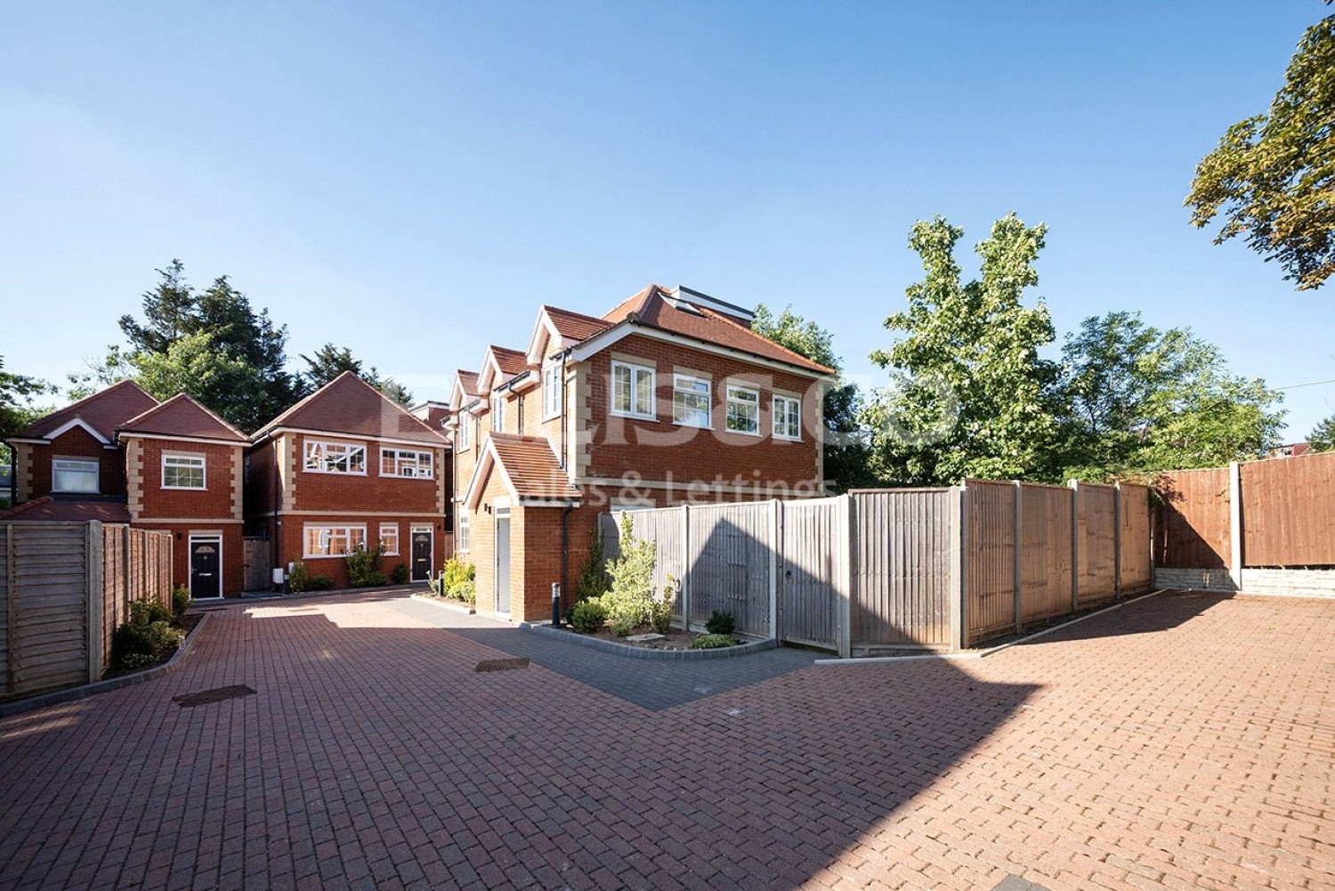 Mill Hill, London
