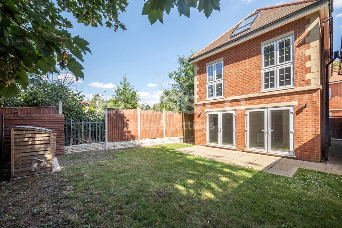 Mill Hill, London