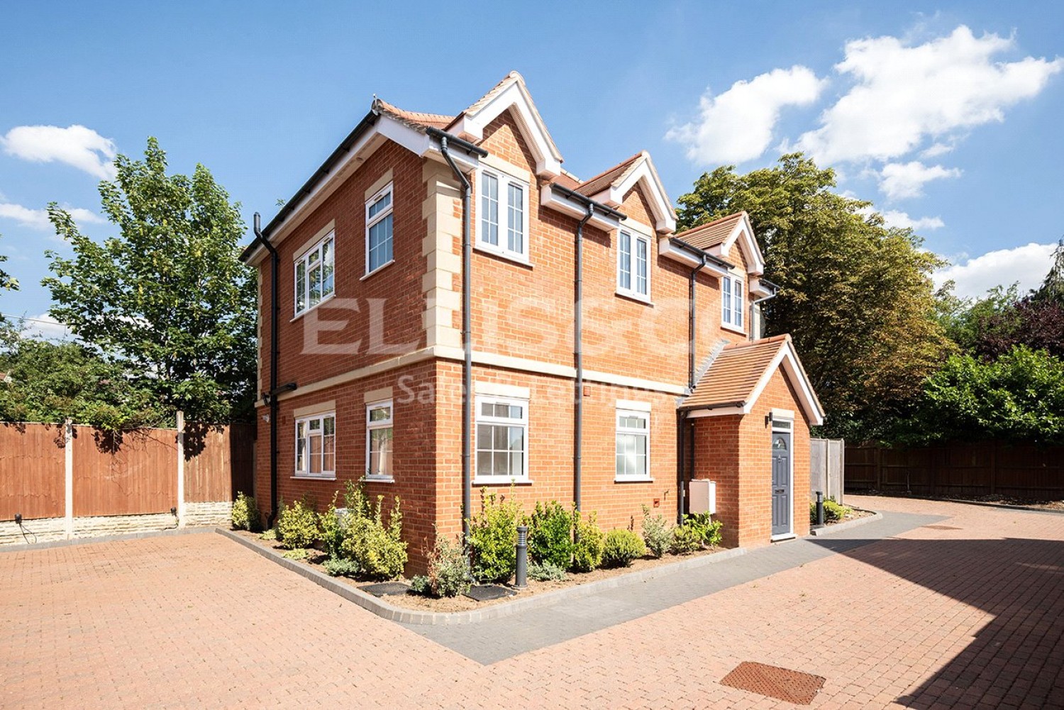 Mill Hill, London