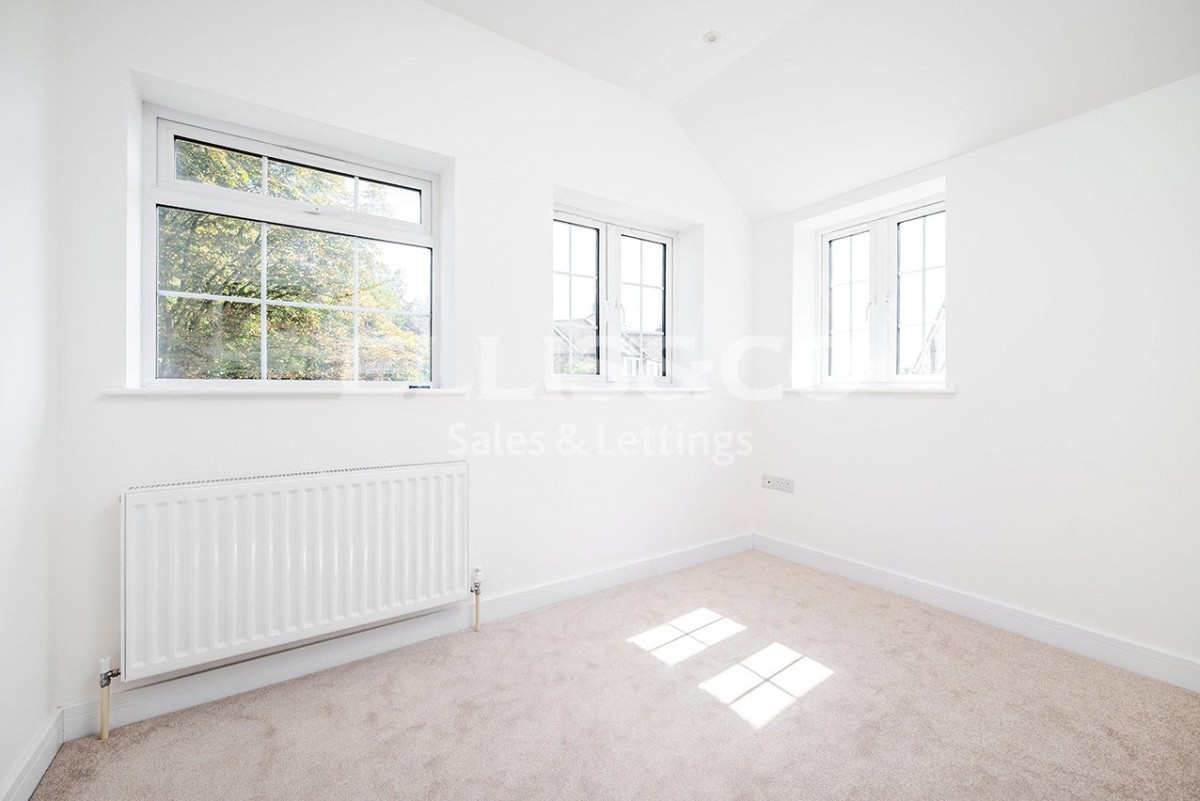 Mill Hill, London