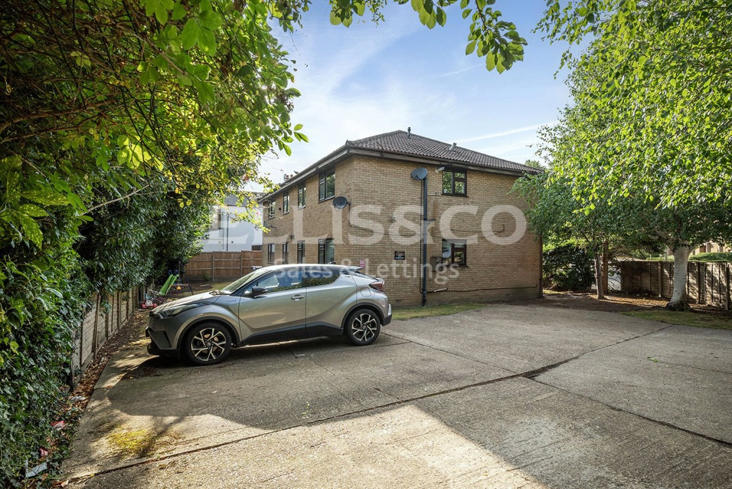 Bittacy Road, Mill Hill, London