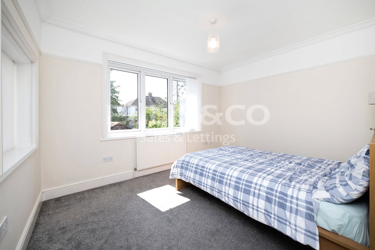 Mill Hill, London