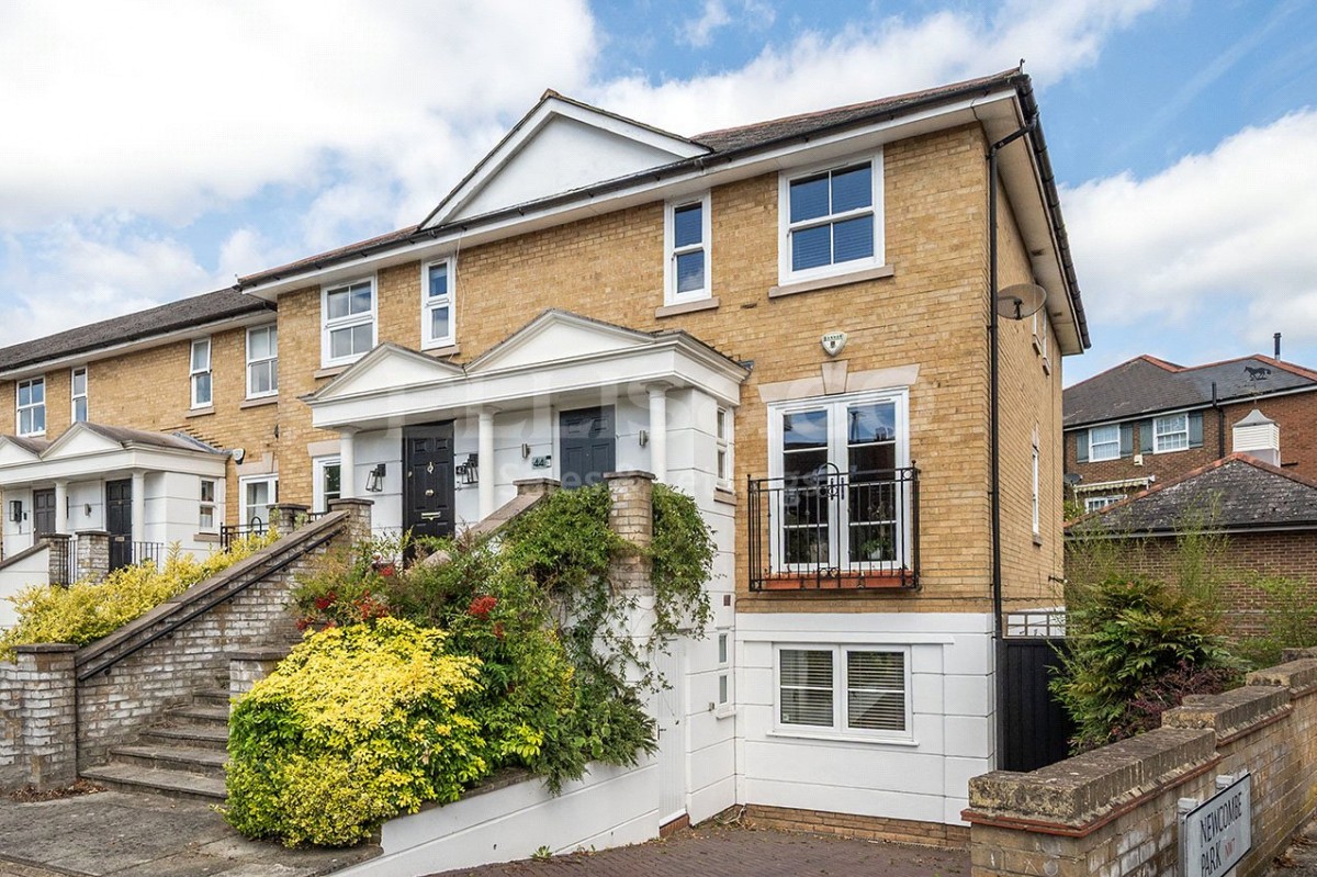 Mill Hill, London