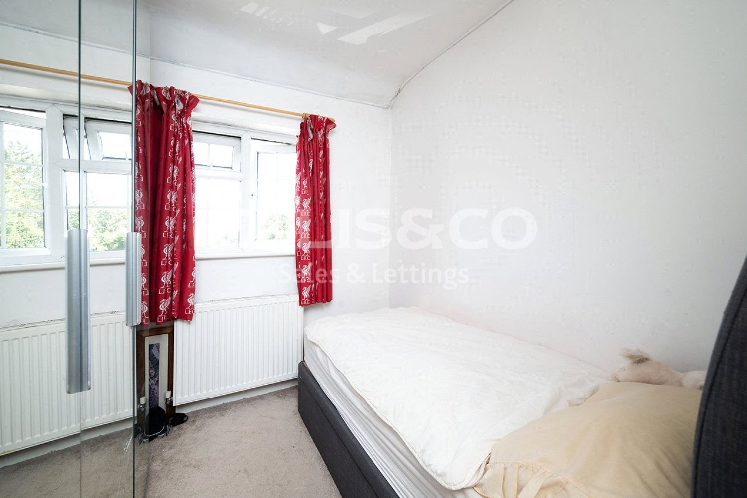 Mill Hill, London