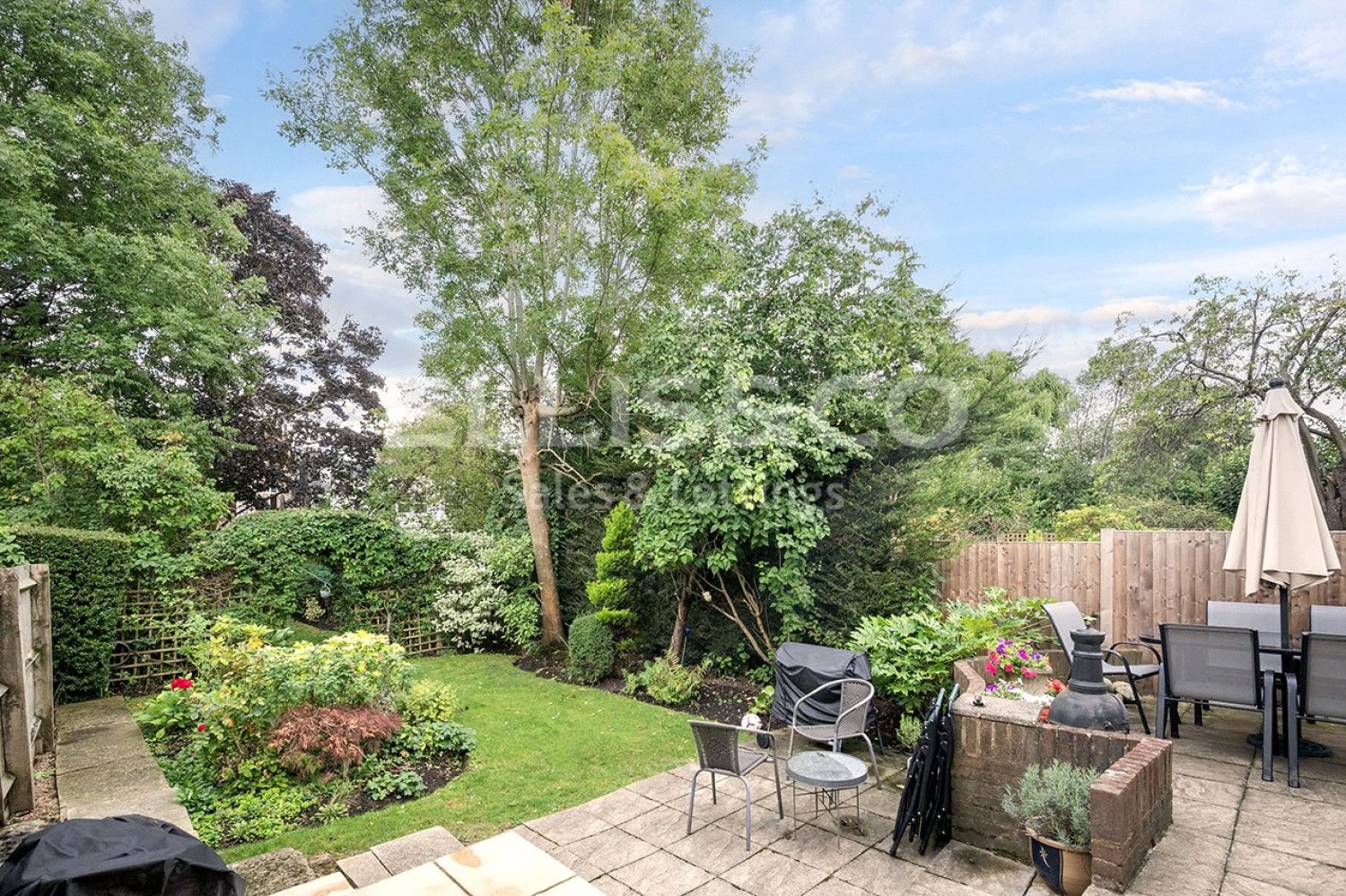 Mill Hill, London