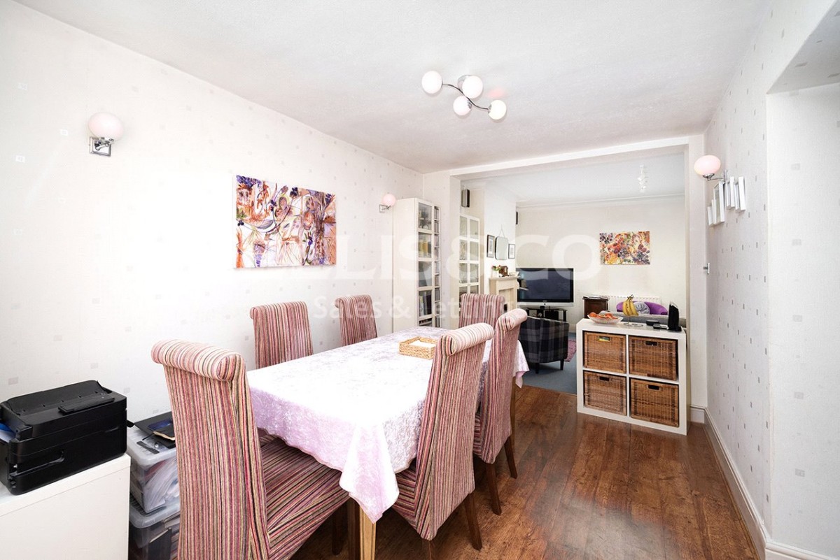 Mill Hill, London
