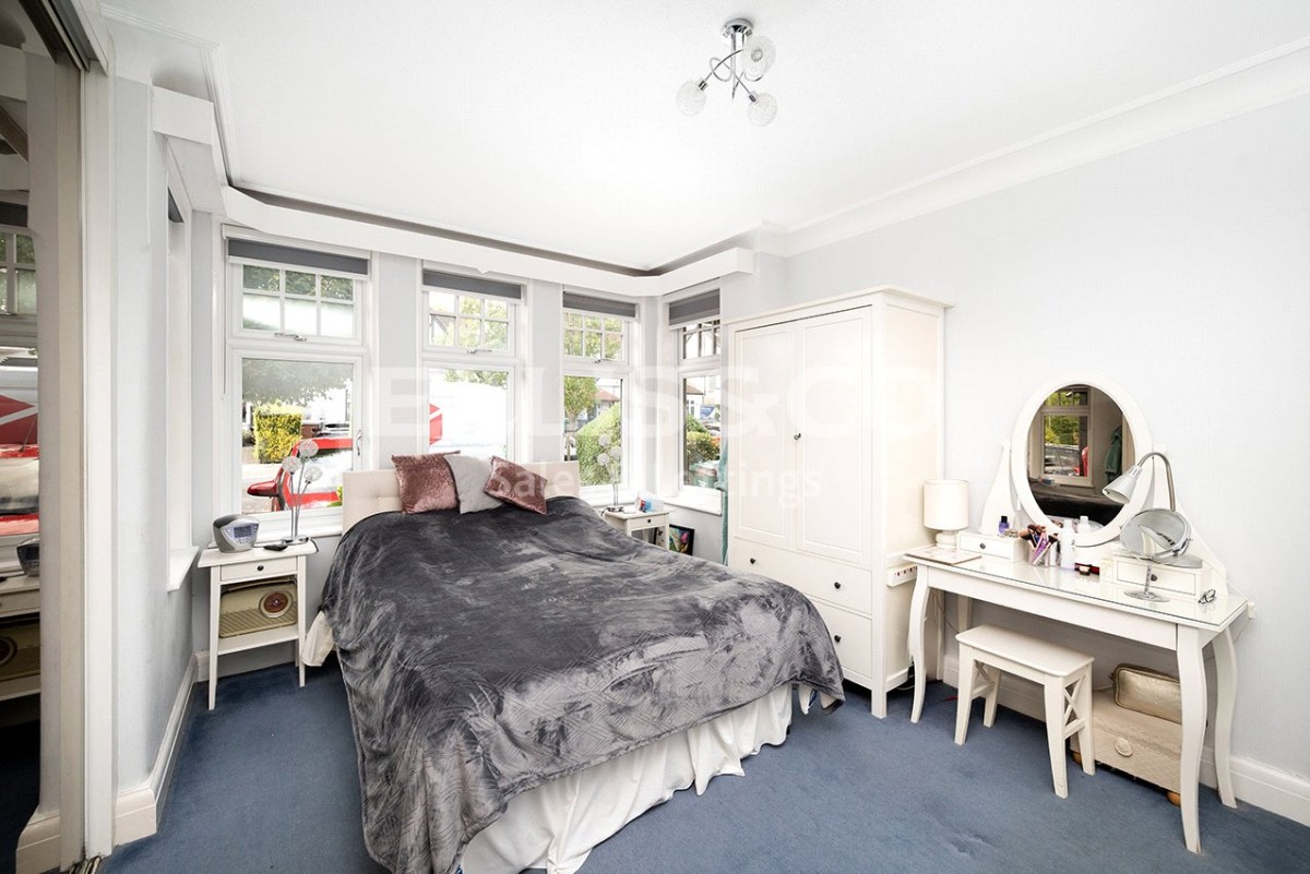 Mill Hill, London