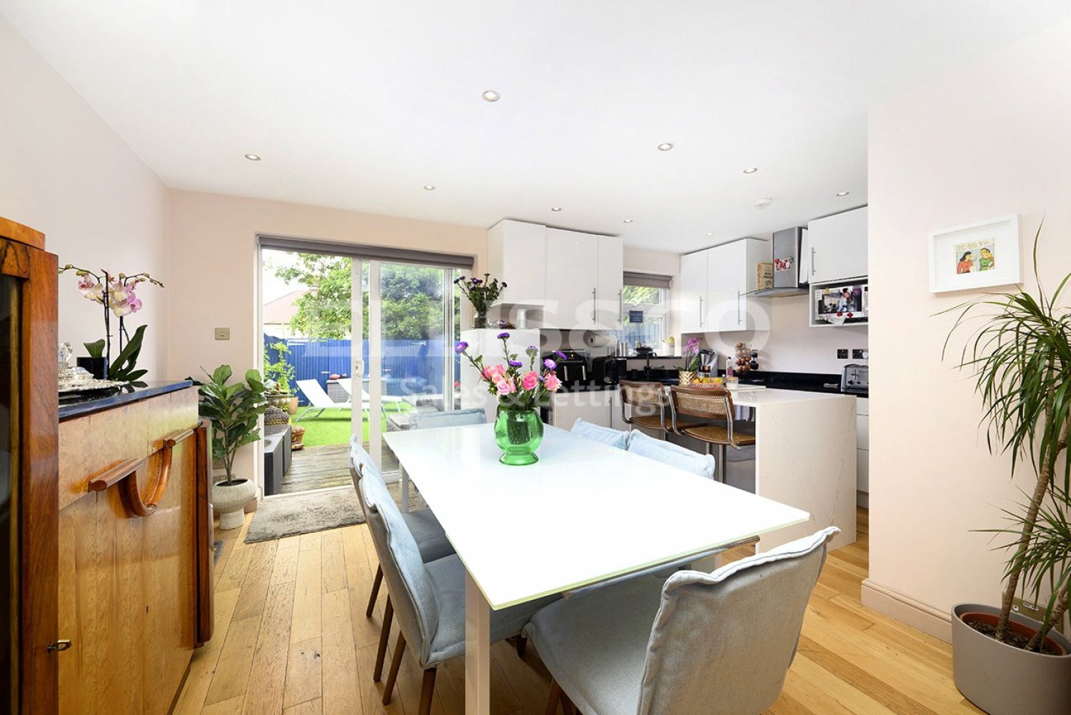 Mill Hill, London
