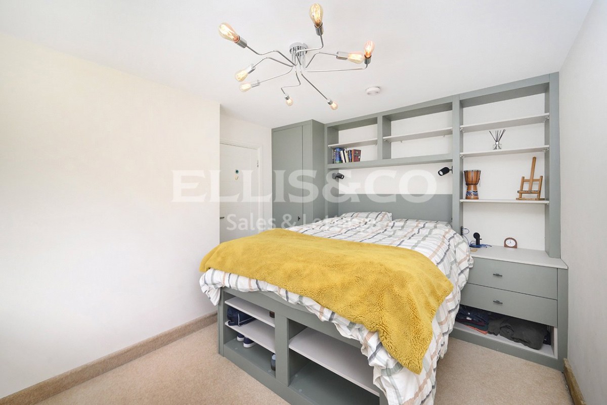 Mill Hill, London