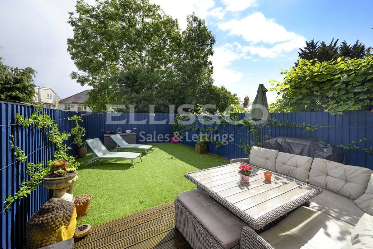 Mill Hill, London
