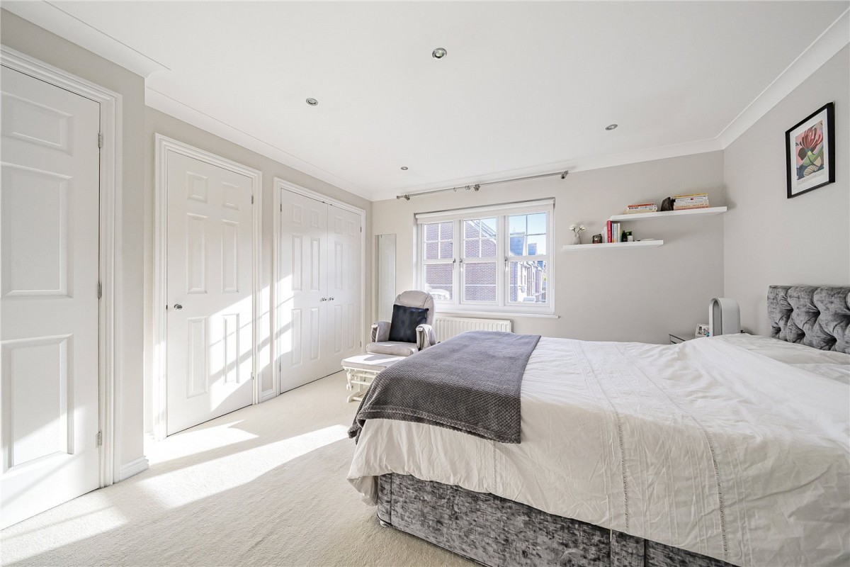 Mill Hill, London