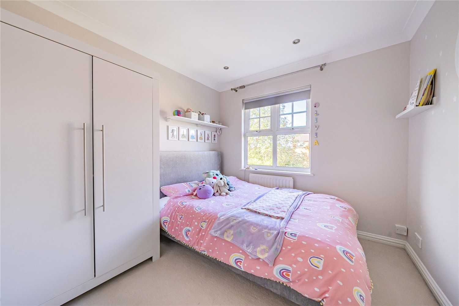 Mill Hill, London