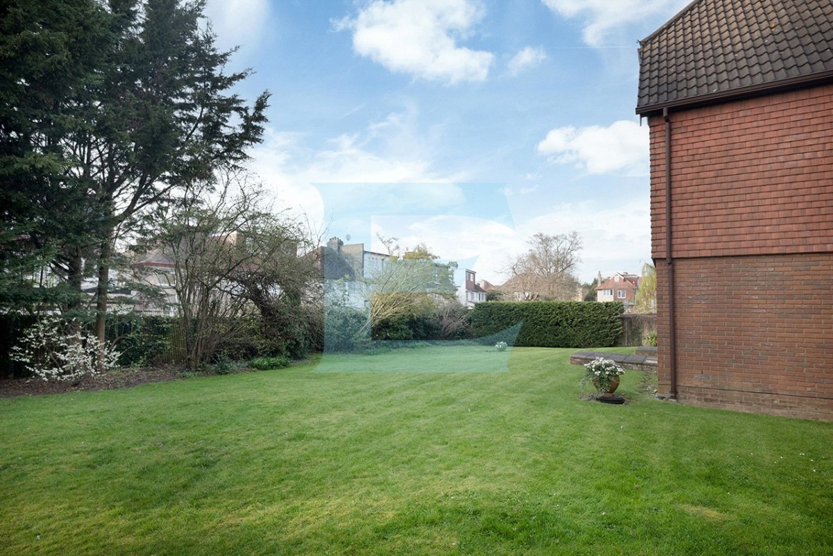 Beech Walk, 8 Beech Walk, Mill Hill, London