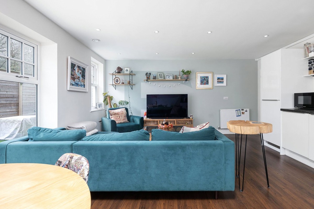 Rosebery Place, Mill Hill, London