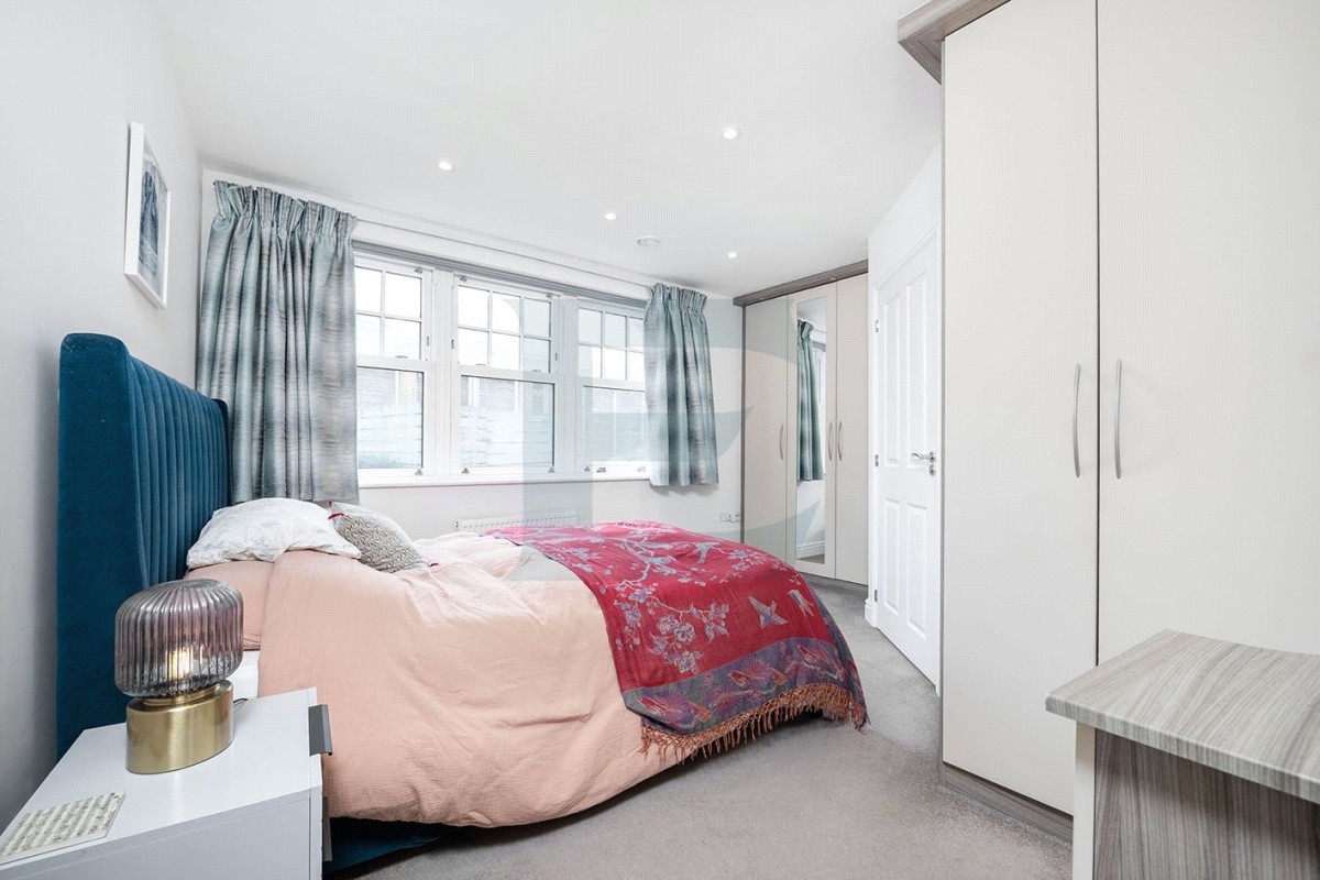 Rosebery Place, Mill Hill, London
