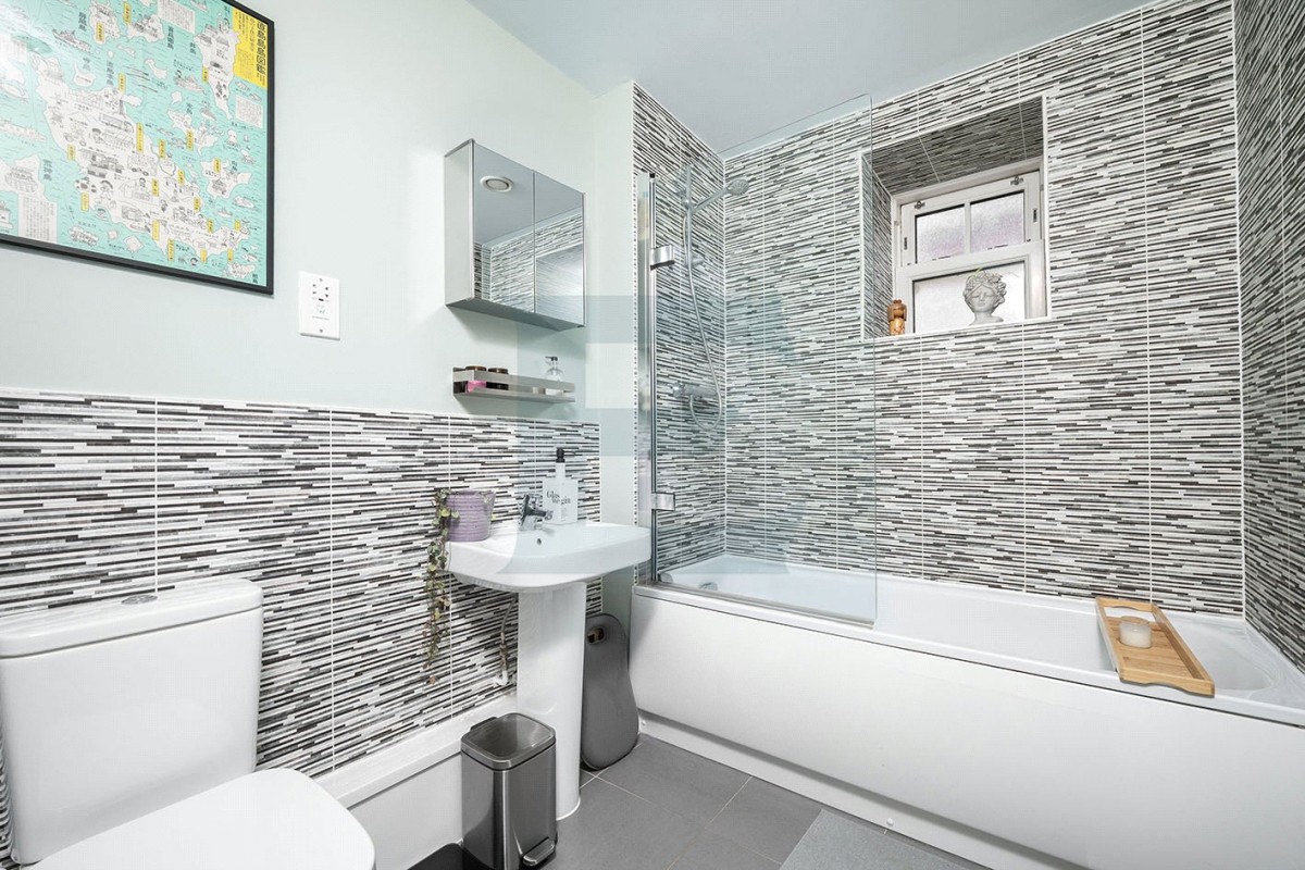 Rosebery Place, Mill Hill, London