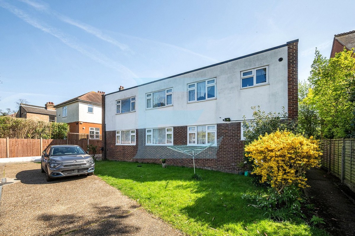 Hammers Lane, Mill Hill, London