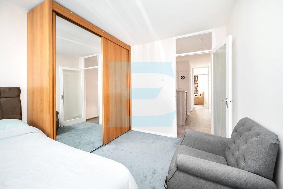 Hammers Lane, Mill Hill, London