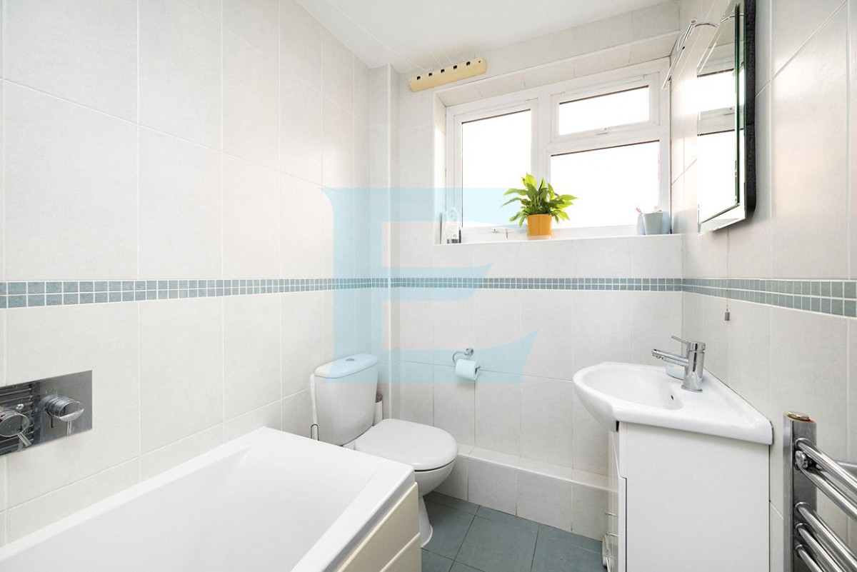 Hammers Lane, Mill Hill, London