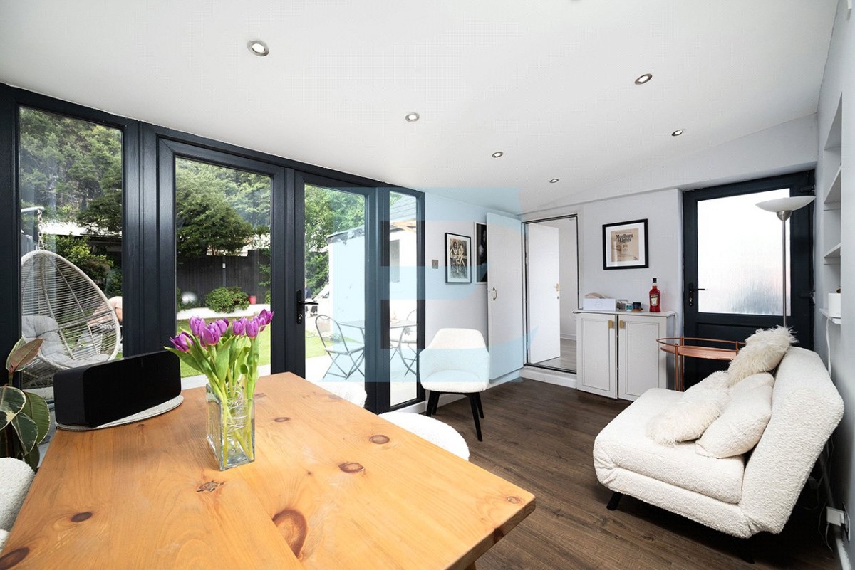 Mill Hill, London