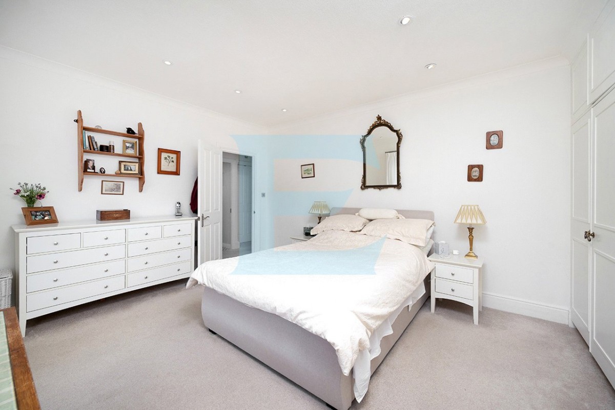 Mill Hill, London