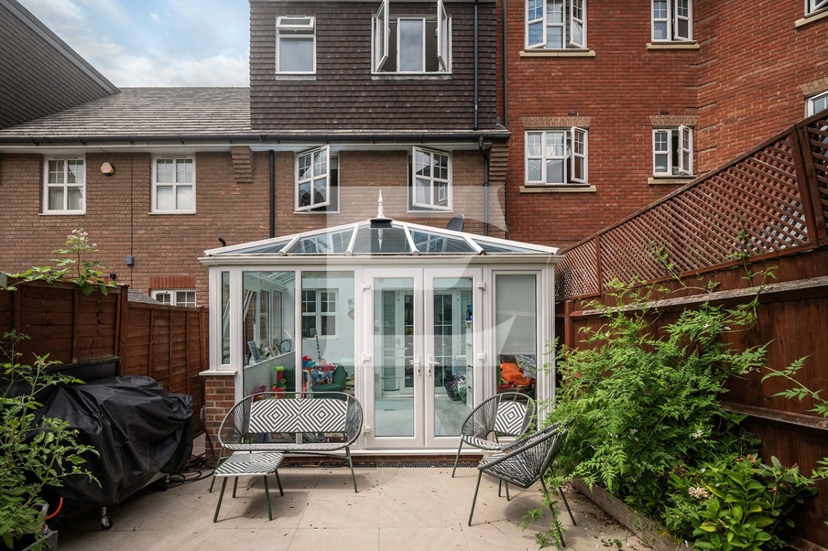 Mill Hill, London