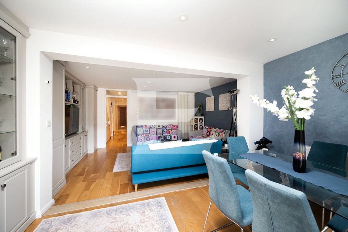 Mill Hill, London