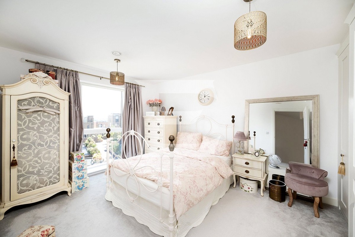Mill Hill, London