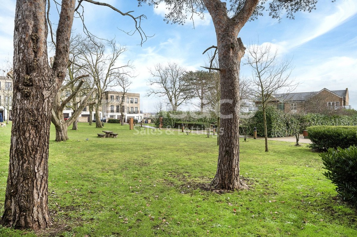 Charles Sevright Way, 21 Charles Sevright Way, Mill Hill, London