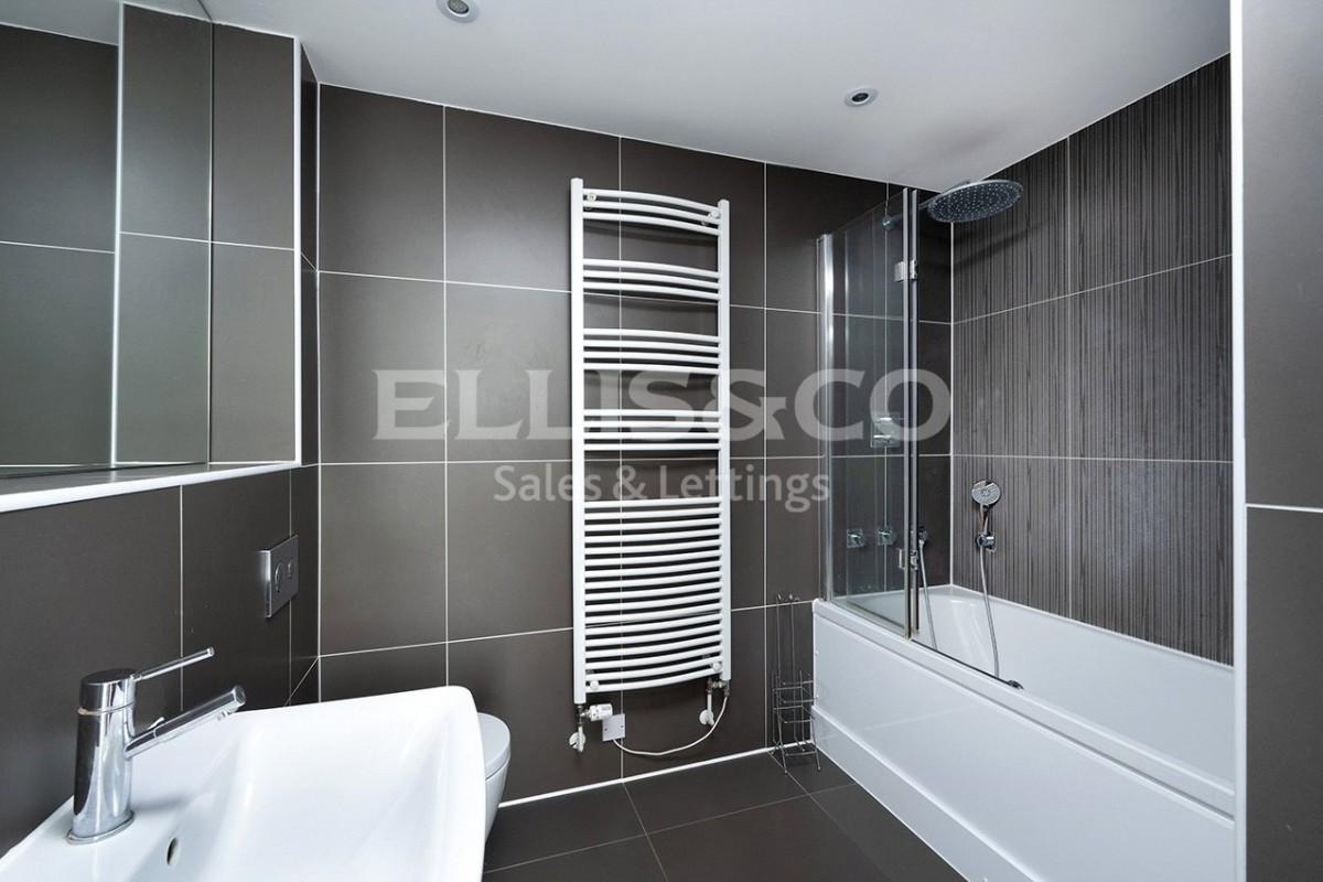 Charles Sevright Way, 21 Charles Sevright Way, Mill Hill, London