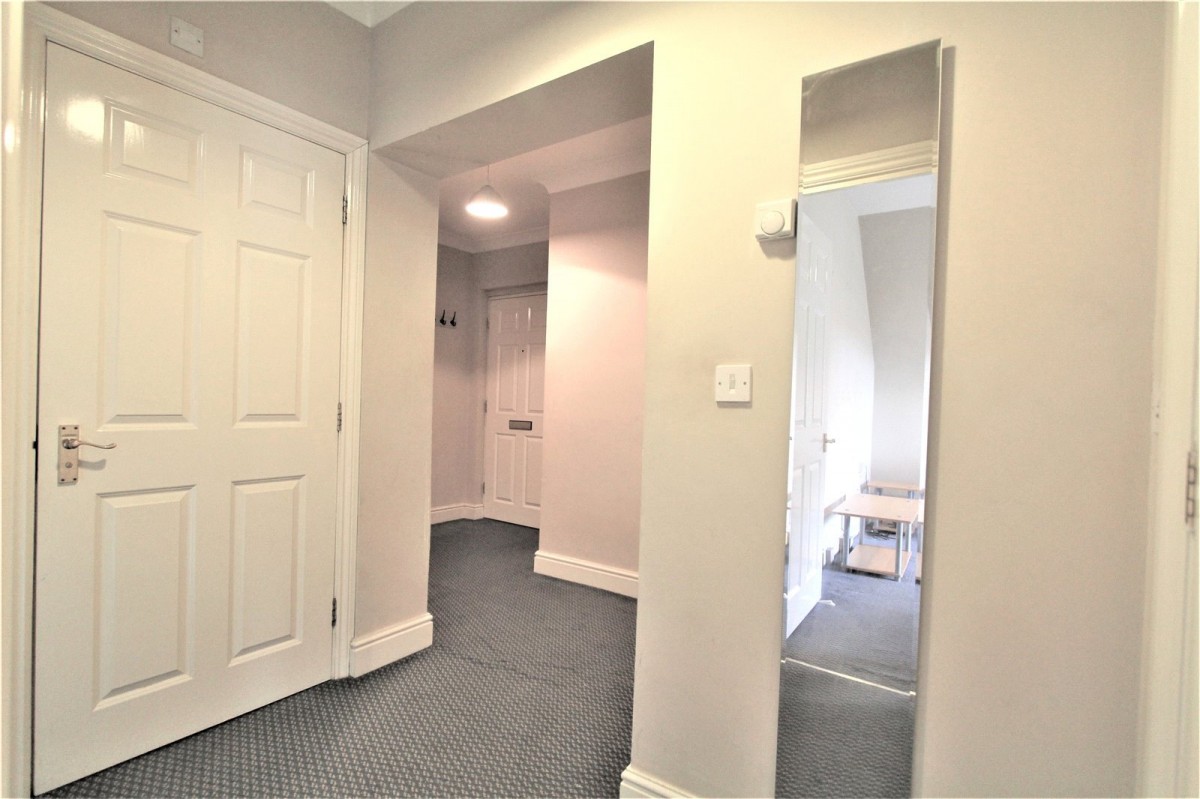 Catherine Place, Harrow