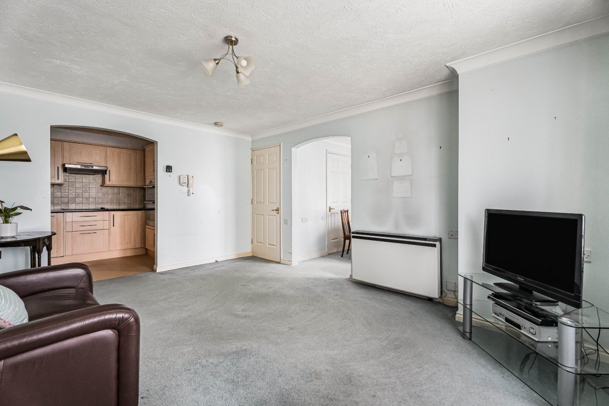 Du Cros Drive, Stanmore