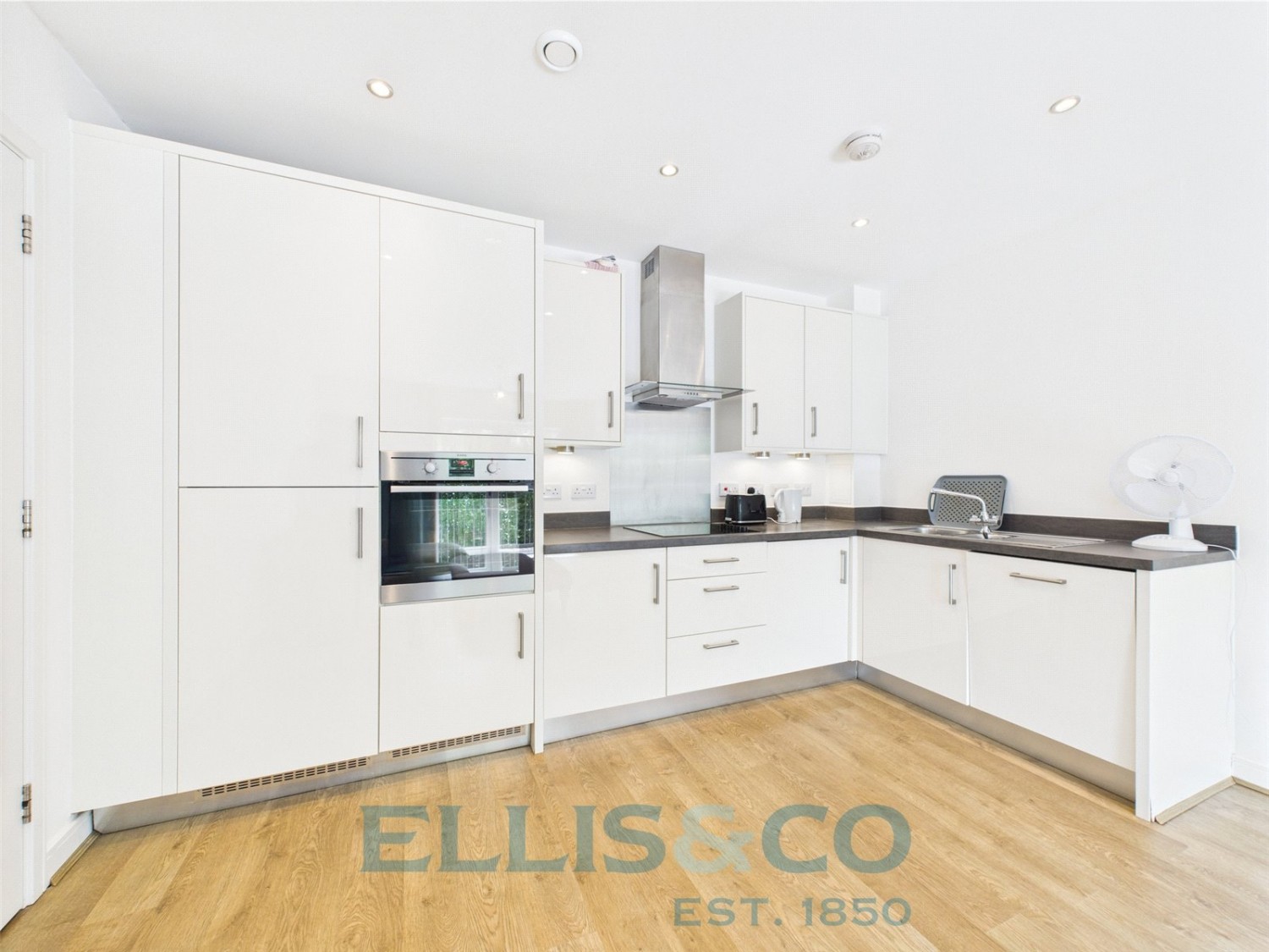 Sovereign Way, Tonbridge, Kent