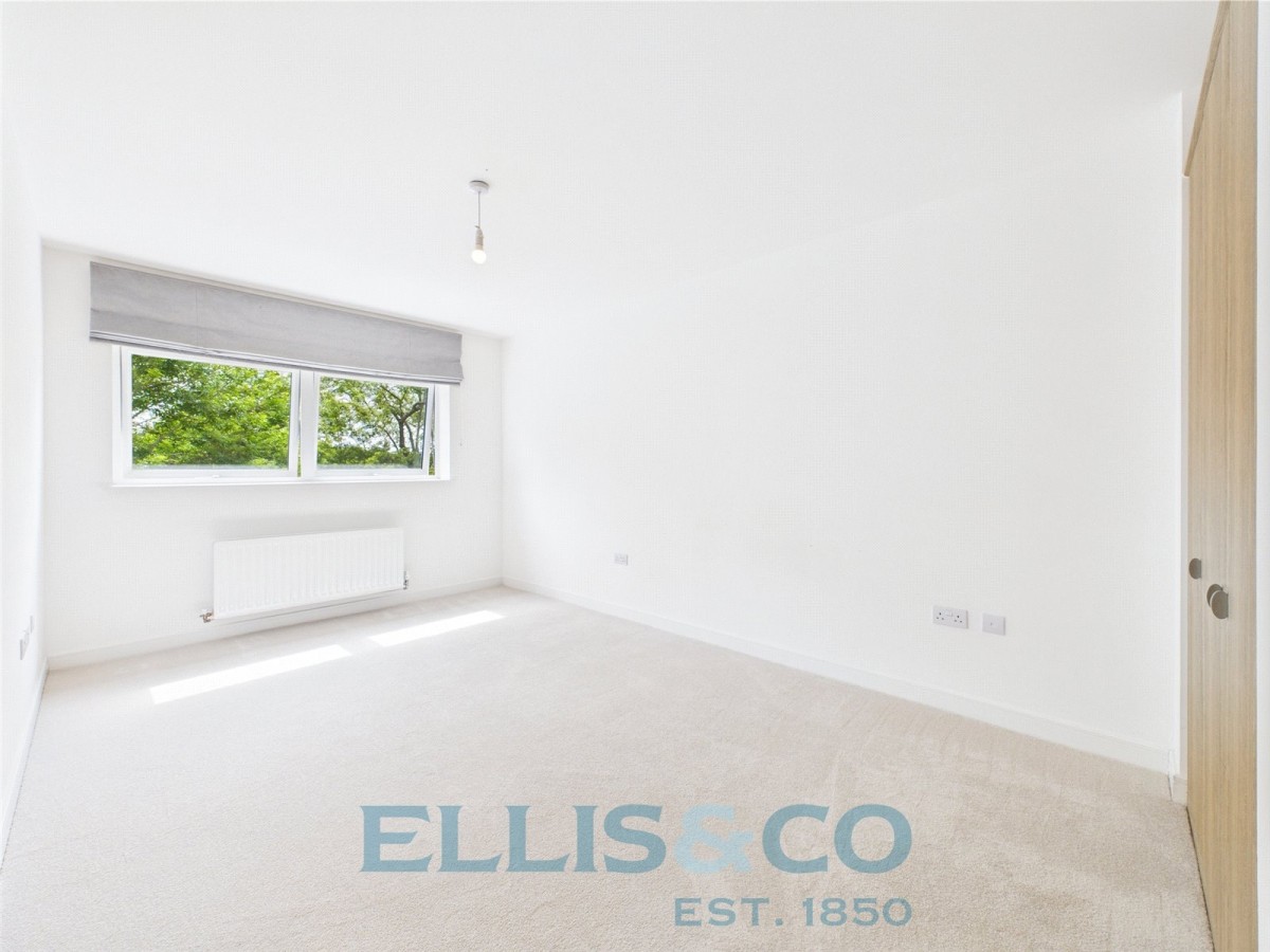 Sovereign Way, Tonbridge, Kent