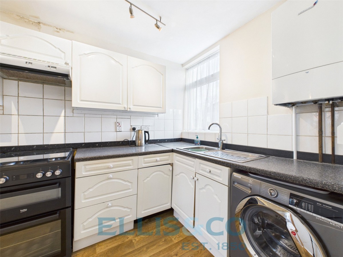 Hadlow, Tonbridge, Kent